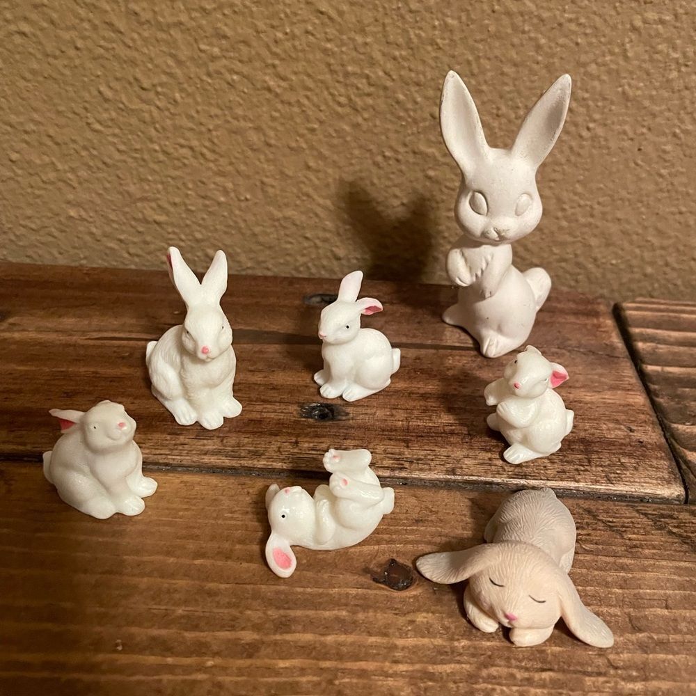 Vintage Bunny Family set of 5